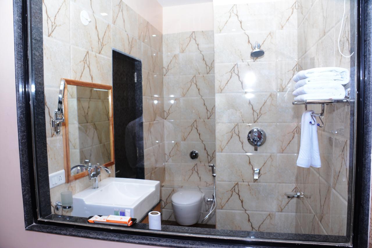 Ratnaa Resort Khamshet エクステリア 写真